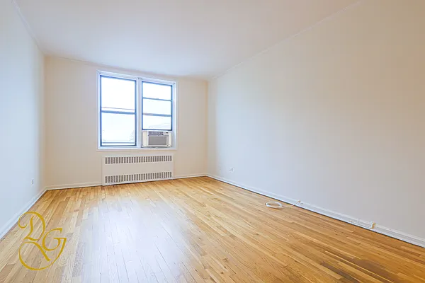 Sold by Dorsa Group | media 12