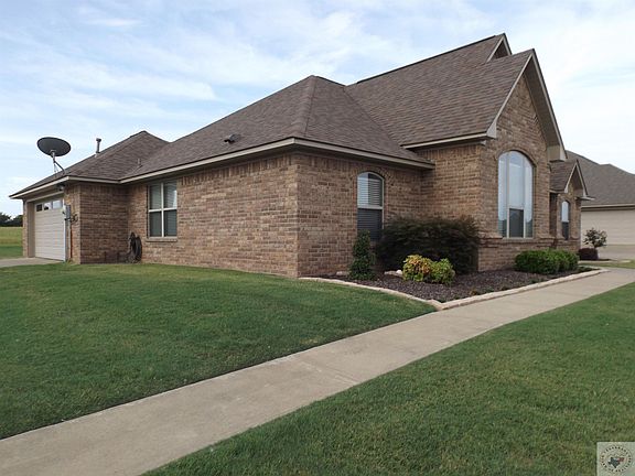 2nd image of 4506 Magee Dr