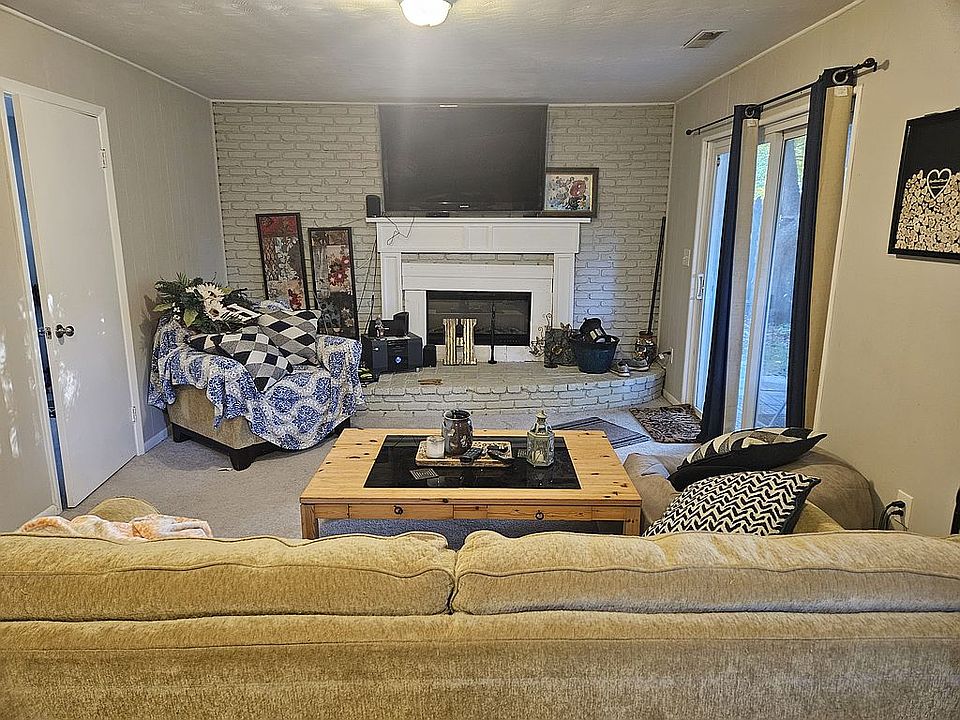 1st image of 8221 Millfield Ct #1
