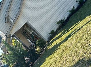 400 Lilac Ridge Ct, Zebulon, NC 27597