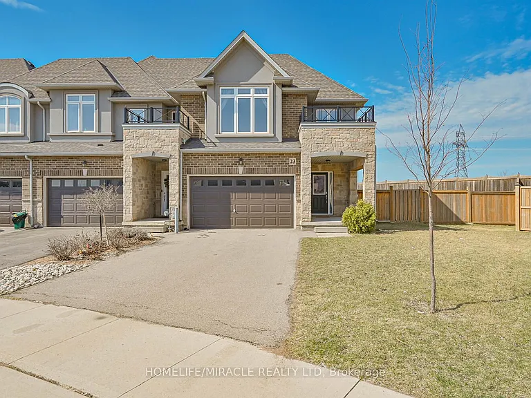 23 Pinot Cres #UPPER — Photo 3