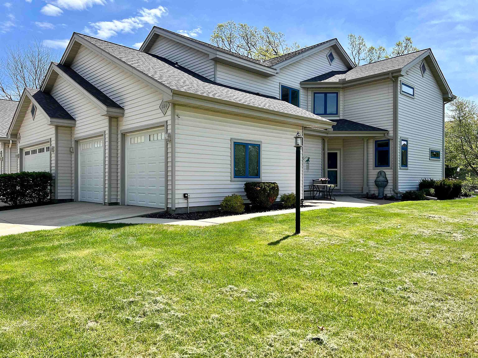 184 Old Pioneer Rd, Fond Du Lac, WI 54935 Zillow