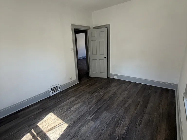 13375 Madison Ave #3 — Photo 2
