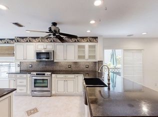 23330 La Vida Way, Boca Raton, FL 33433