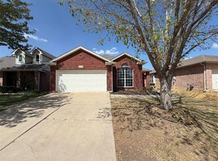 2617 Silver Hill Dr, Fort Worth, TX 76131