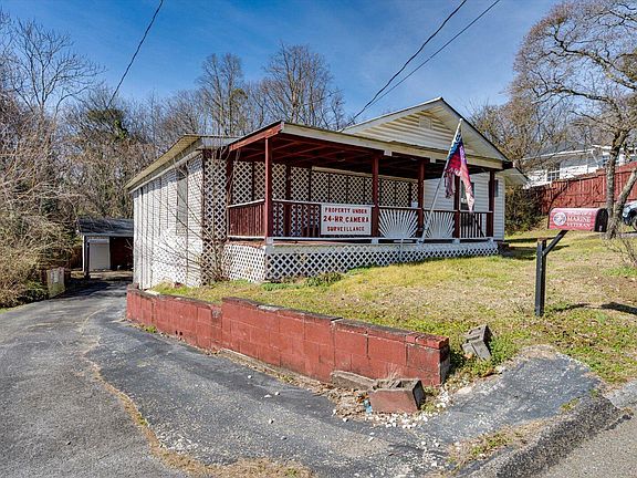 2nd image of 5 Franklin Pl