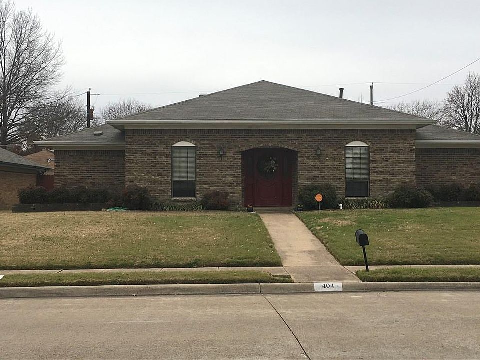 1st image of 404 E Grubb Dr