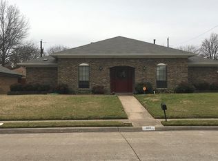404 E Grubb Dr, Mesquite, TX 75149