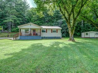 24 Postell Rd, Murphy, NC 28906
