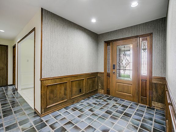 4th image of 5109 Ledgestone Dr