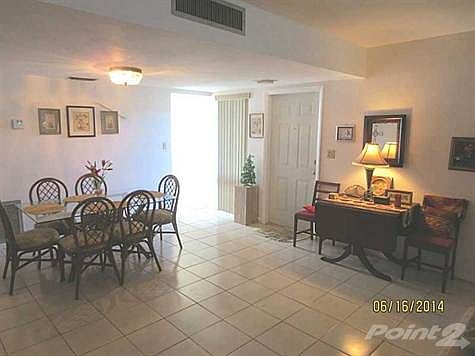 4th image of 18632 Bobolink Dr #18632