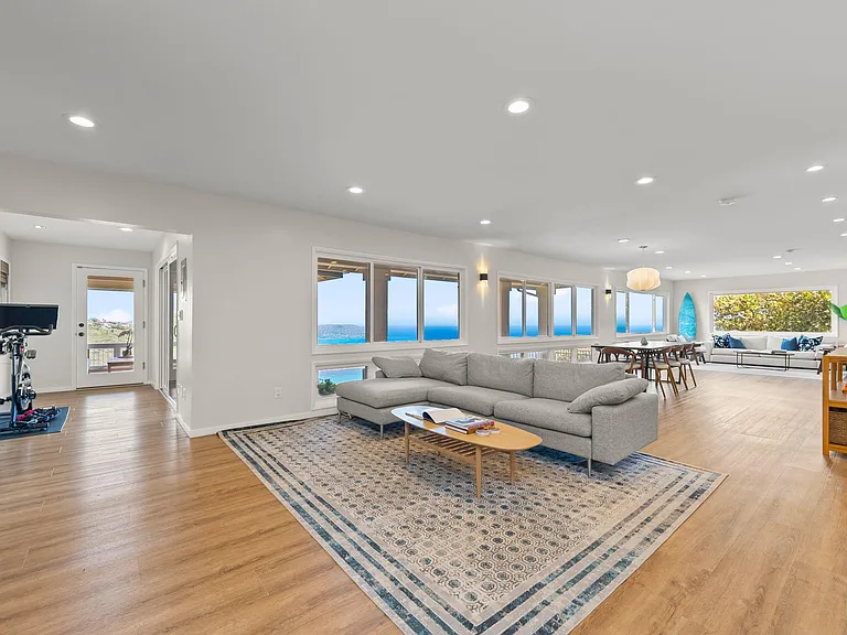 5349 Kahalakua St — Photo 6