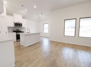 3012 Piper St, Moore, OK 73160