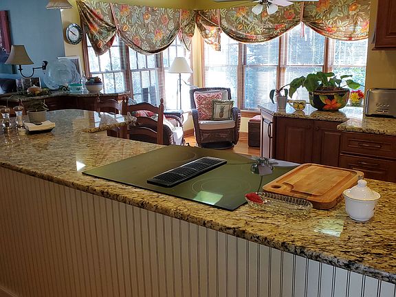 Kitchen Overlooking sun room