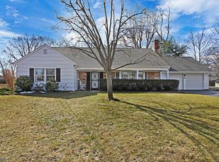 11 Julip Ct, Somerset, NJ 08873