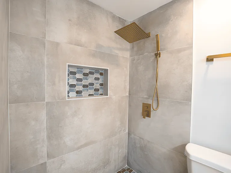 500 NW 107th Ave #8 — Photo 13