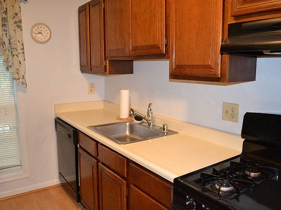 4th image of 12183 Cardamom Dr #12183