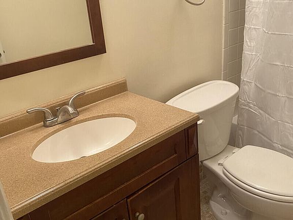 2nd image of 201 Castlewood Dr #201A