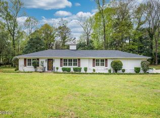 5418 Rivoli Dr, Macon, GA 31210