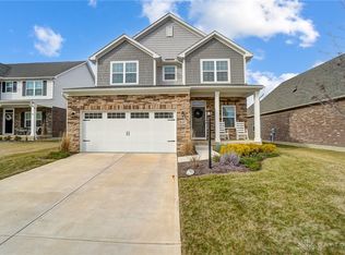 9487 Whispering Stream Ct, Centerville, OH 45458