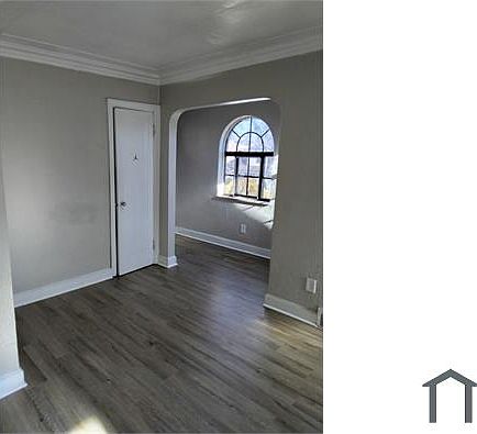 3rd image of 17195 Indiana St APT 2