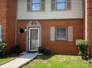 4667 Shumate Dr, Stone Mountain, GA 30083