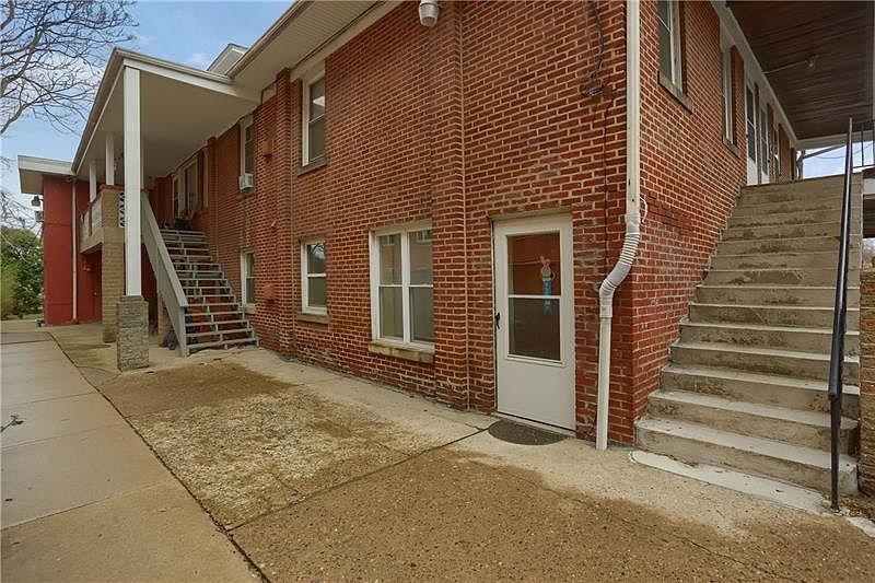 815 Library Ave Carnegie PA Zillow