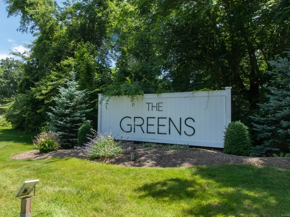 185 Peddlars Drive #185, Branford, CT 06405