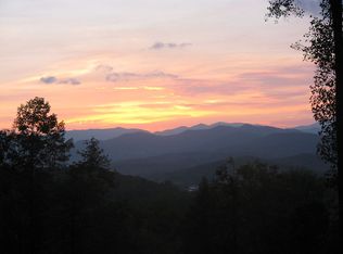 765 Castleman Rd, Franklin, NC 28734