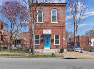 2733 Arsenal St, Saint Louis, MO 63118
