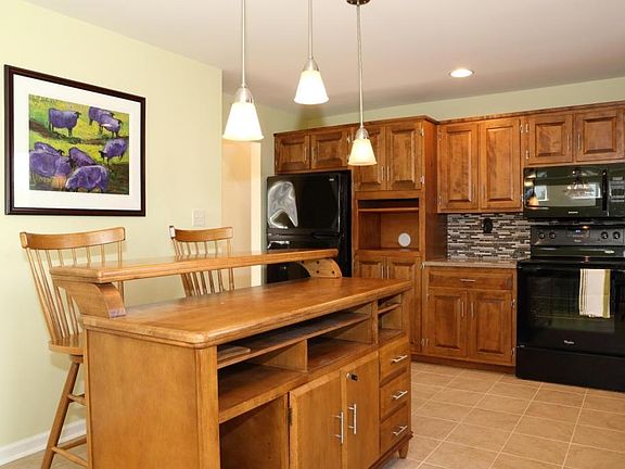 2nd image of 1349 Pennscott Dr