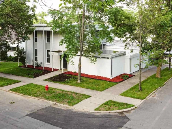 2530 5th Ave E, Hibbing, MN 55746