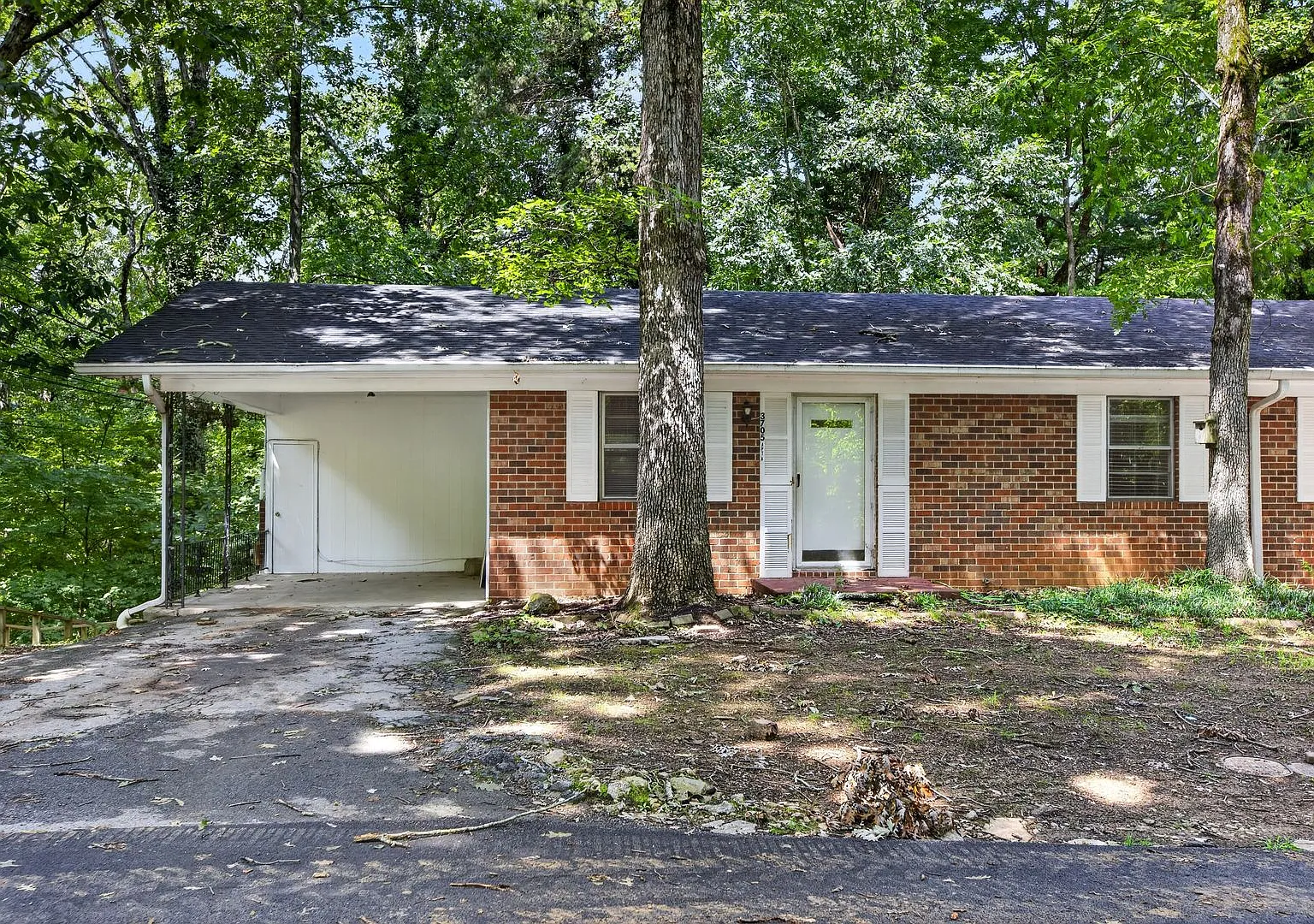 3705 Crestview Pl NW — Photo 1