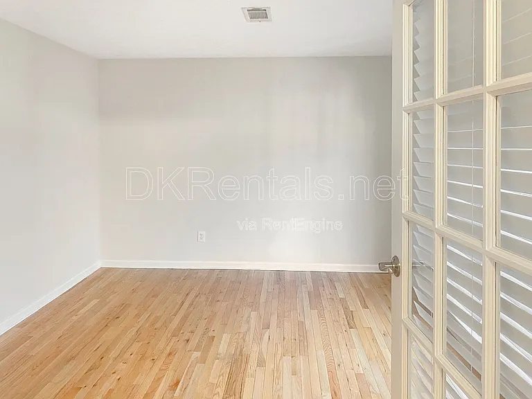 860 Crab Orchard Dr — Photo 10