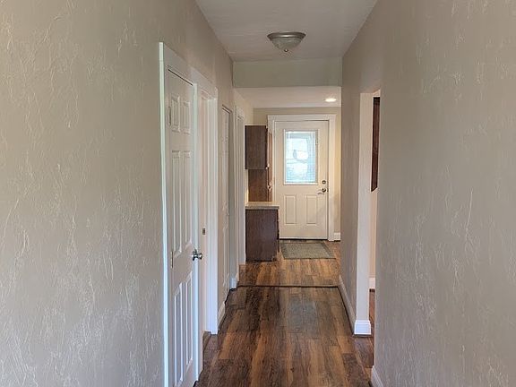 4th image of 727 N 1st St