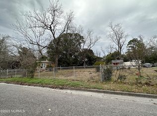 1909 Lingo St, Wilmington, NC 28403