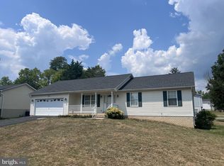 8005 Hillside Dr, Middletown, VA