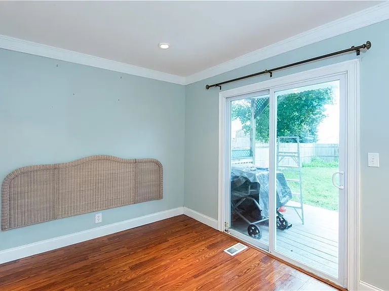 13 Island Ave — Photo 8