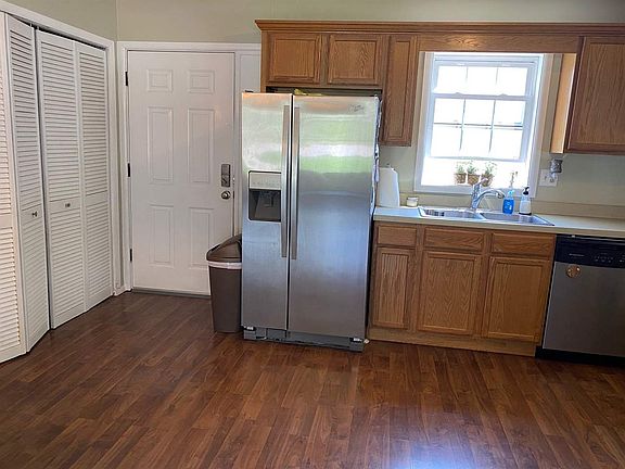 3rd image of 3509 Glen Hills Dr