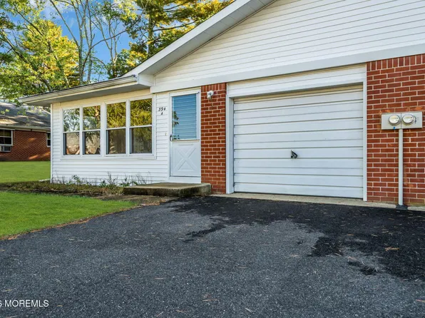 394 A Fairway Lane, Whiting, NJ 08759