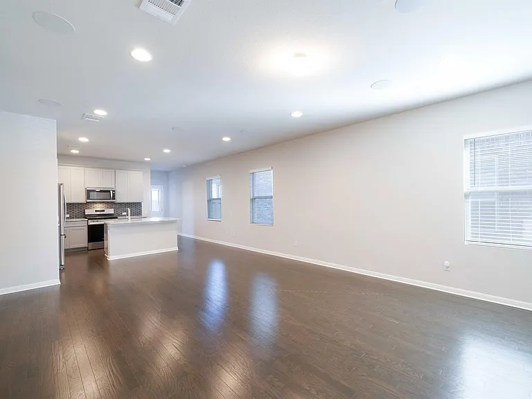 5912 Wolf Pack Dr — Photo 27
