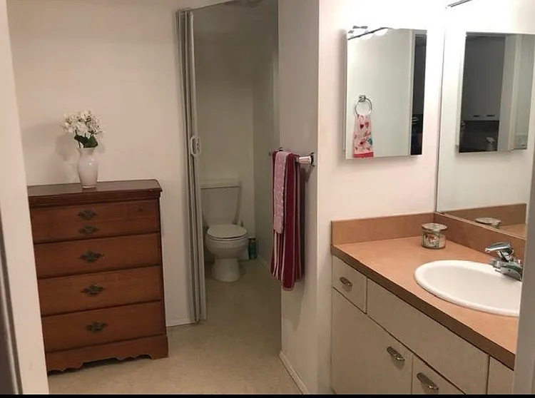 5763 S Oaklawn Pl #C — Photo 18