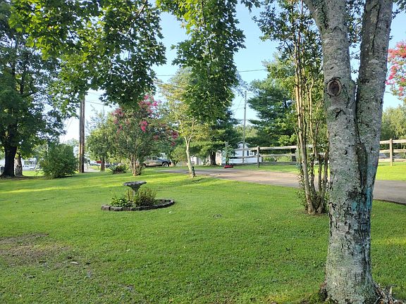 3rd image of 255 Bible Acres Ln