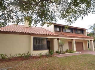8945 SW 150 Court Cir E, Miami, FL 33196
