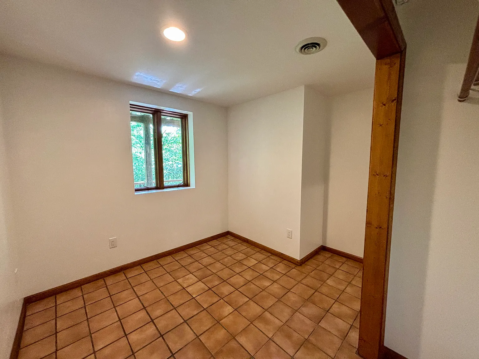 Sweetwater Ln, Pisgah Forest — Photo 3