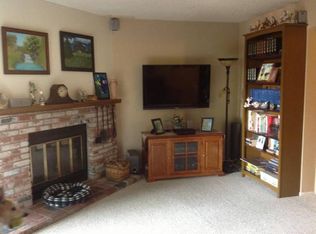 4599 Harbor Ln, Rohnert Park, CA 94928