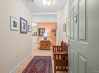 45 Main St #2A, Hastings On Hudson, NY 10706