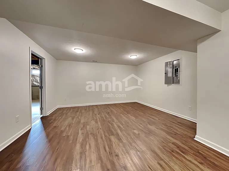 5576 Shetland Ct — Photo 19