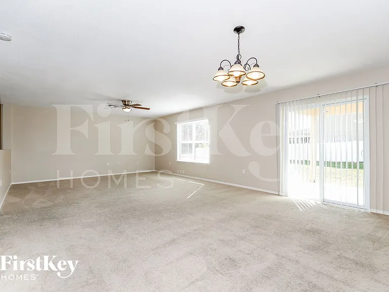 4184 Festival Pointe Blvd — Photo 6