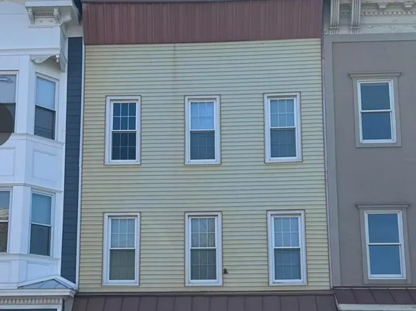 804 Broadway image 1 of 13